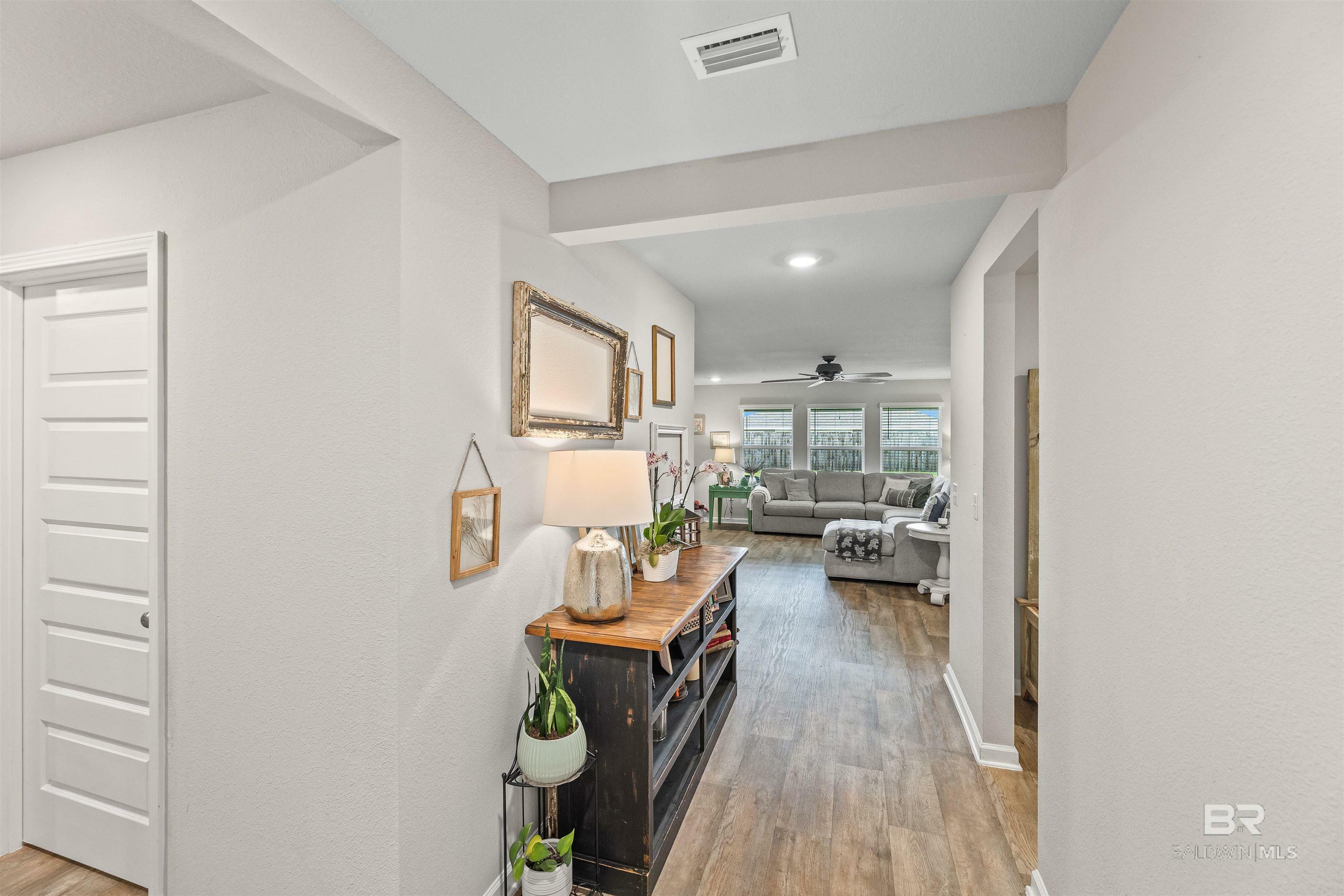 Property Photo: 14381 Headlands Lane AL 36535