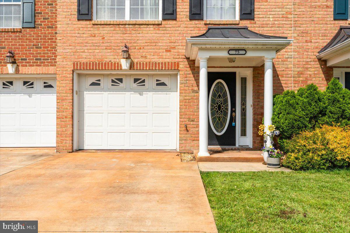 Property Photo: 75 Babylonica Court WV 25413