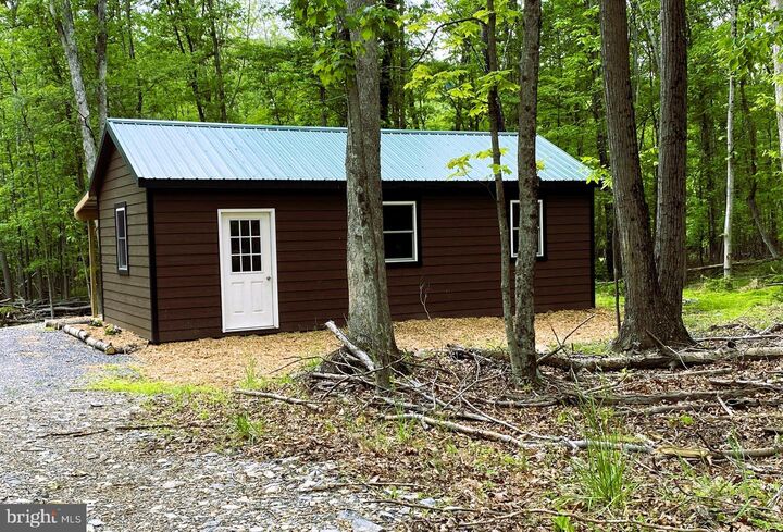 Property Photo:  11103 Hinkle Road NE  MD 21502 