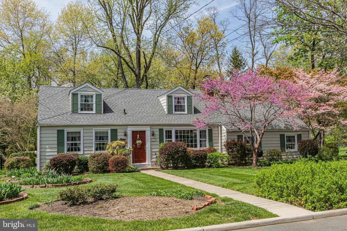 444 Sked Street  Pennington NJ 08534 photo