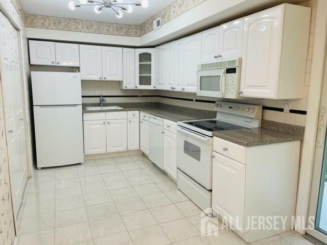 Property Photo: 8 Indiana Court D NJ 07747