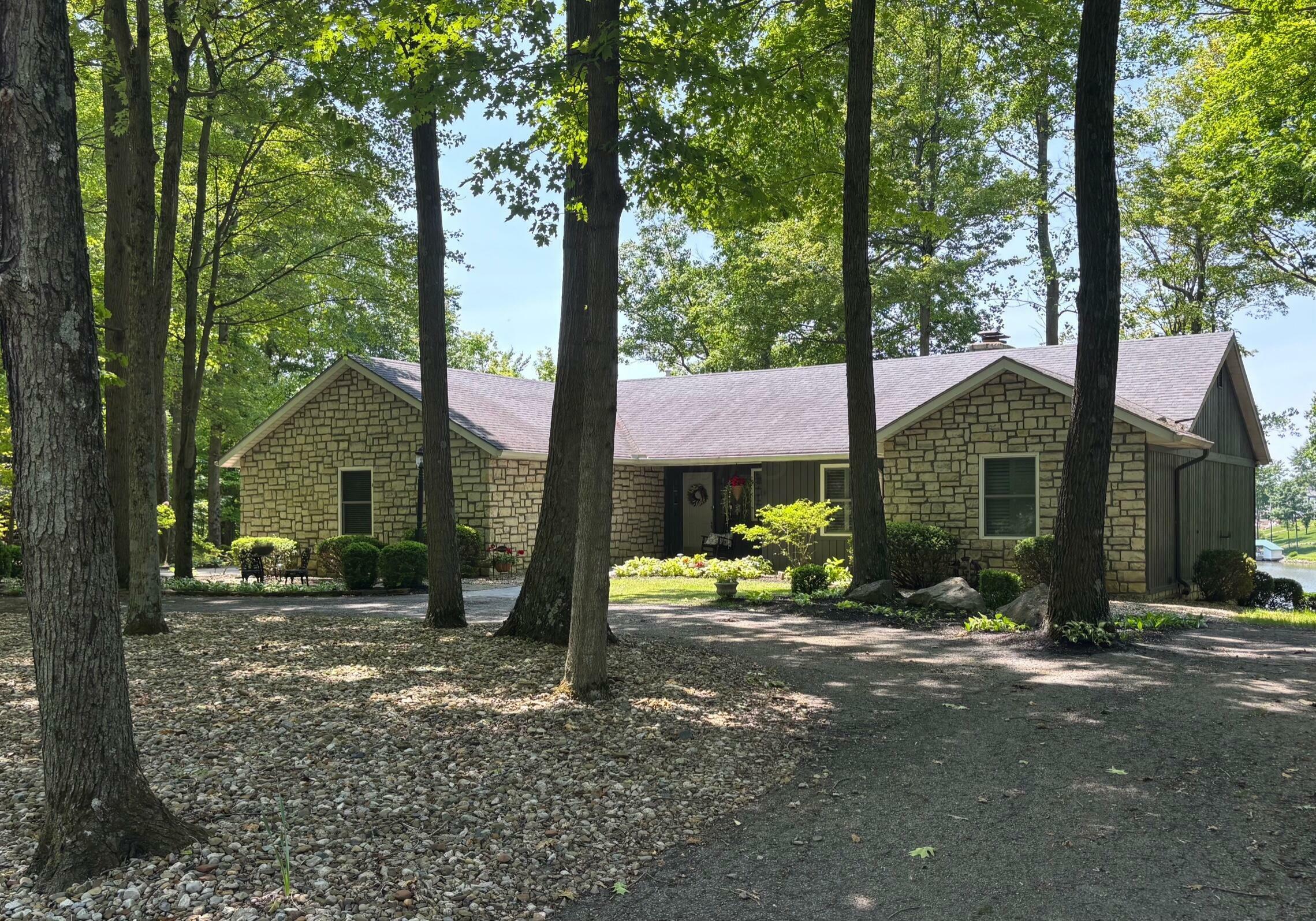 Property Photo: 7326 State Route 19 OH 43338