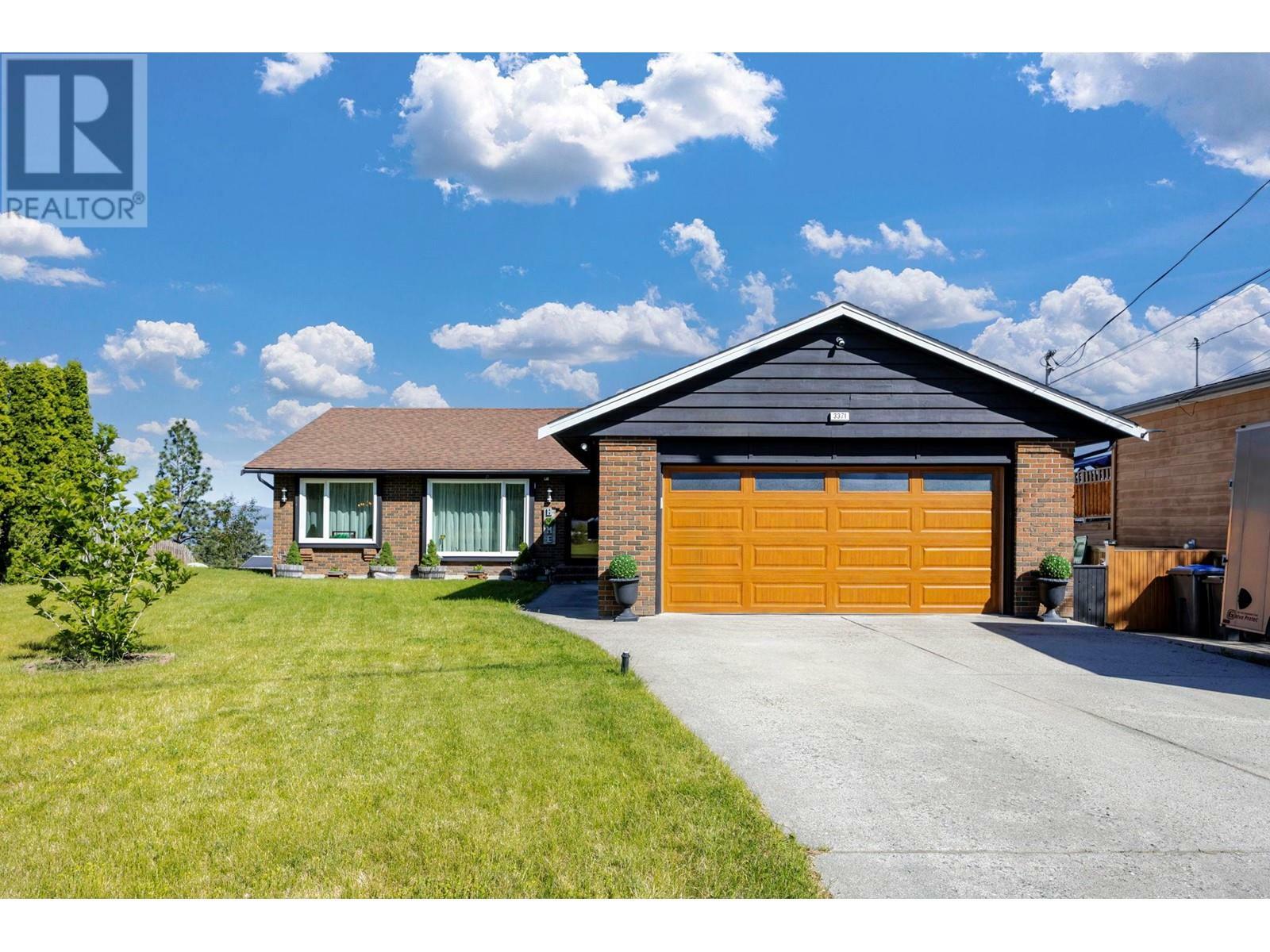Property Photo: 3371 McMurchie Road BC V4T 1B4