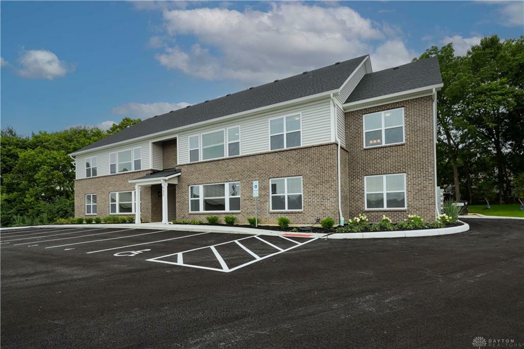 Property Photo:  732 Pheasant Run Dr  OH 45036 