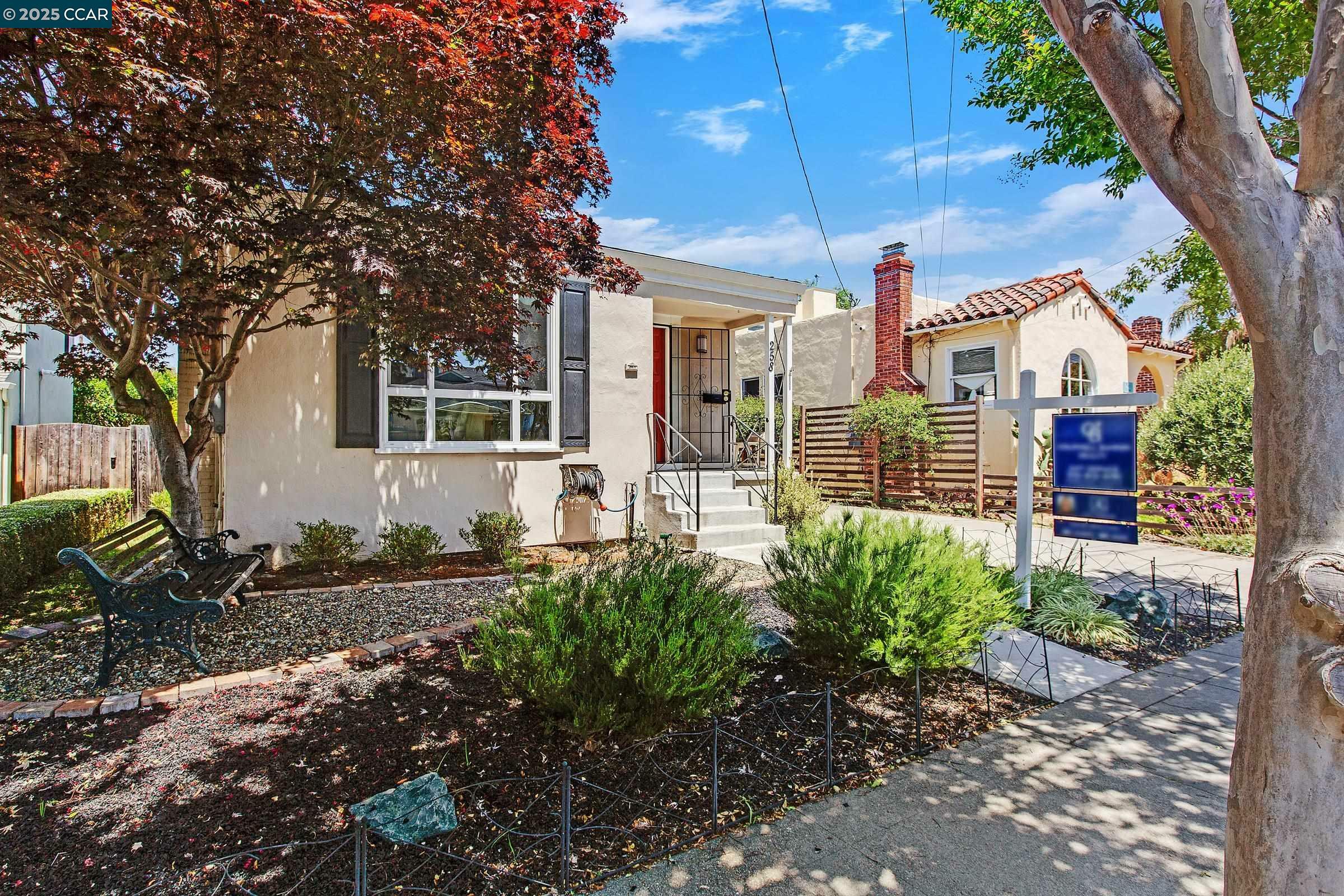 Property Photo: 258 Lorraine Blvd CA 94577