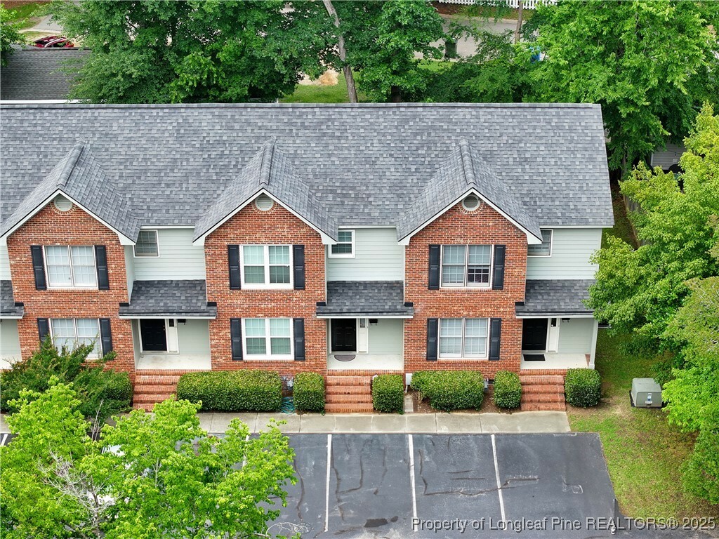 Property Photo: 114 Brett Court NC 28305