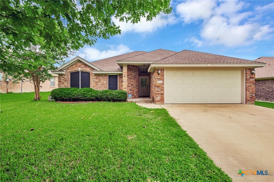 Property Photo: 1921 Merlin Drive TX 76548