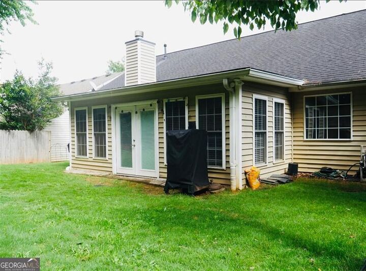 Property Photo:  2350 Laurel Pointe Lane  GA 30043 
