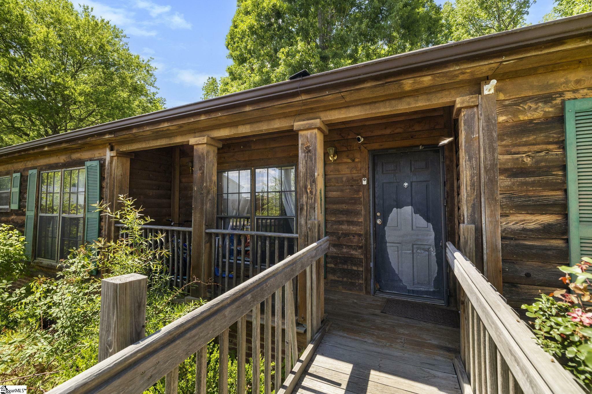 Property Photo: 378 Durbin Meadows Road SC 29644