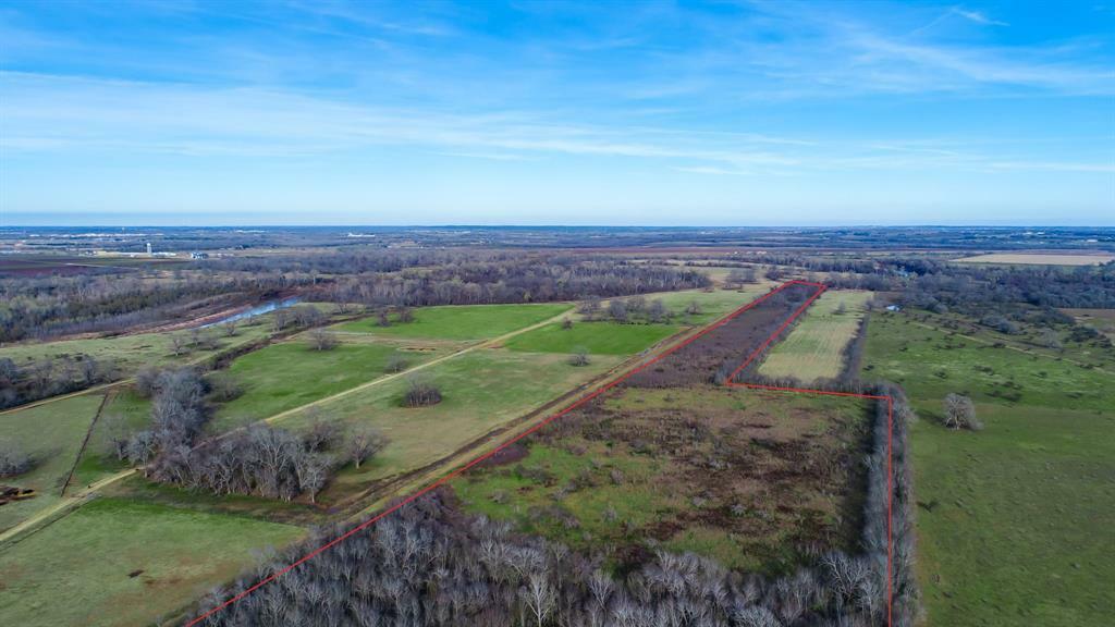 Property Photo: 21300 Evans Lane TX 77880