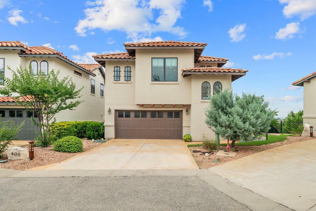 Property Photo: 409 Rose Branch Way 21 TX 78738