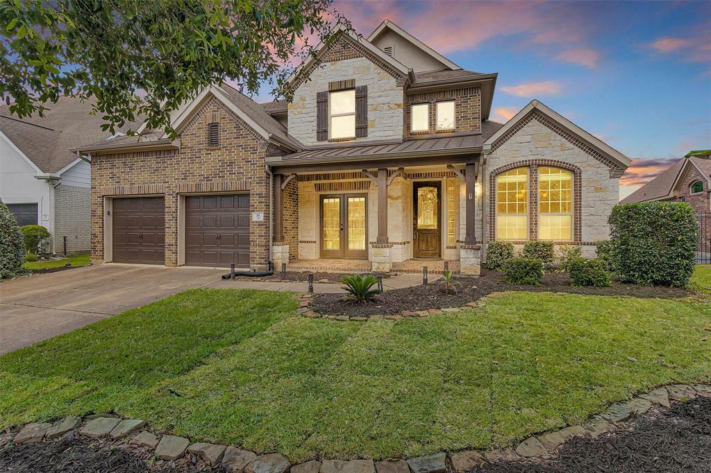 Property Photo: 18 Sandwell Place TX 77389