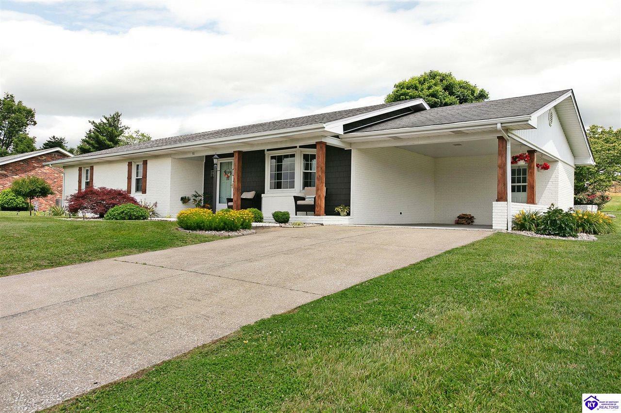 Property Photo:  50 Farmington Drive  KY 42748 