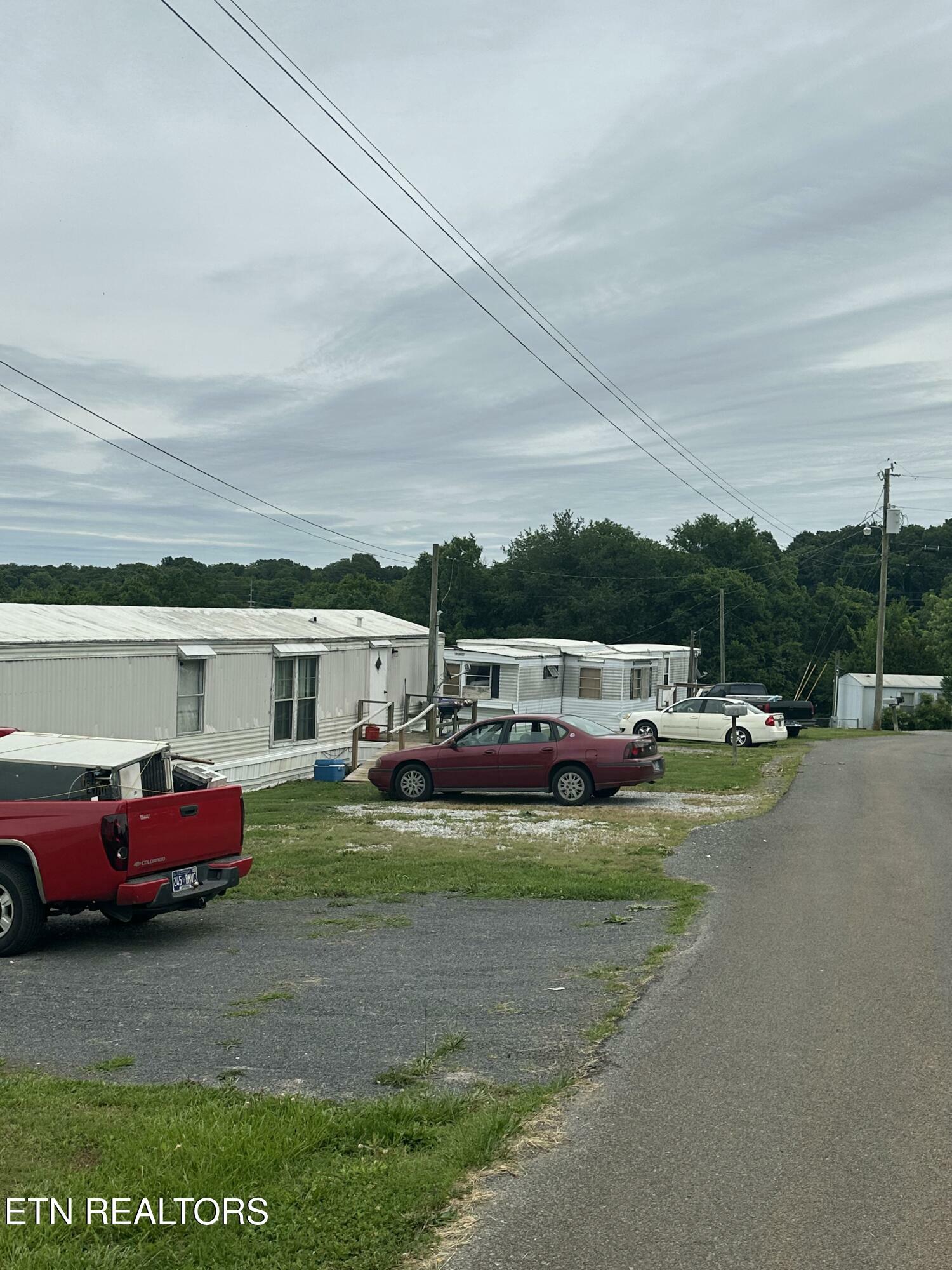 Property Photo: 1059 Hale Rd TN 37725