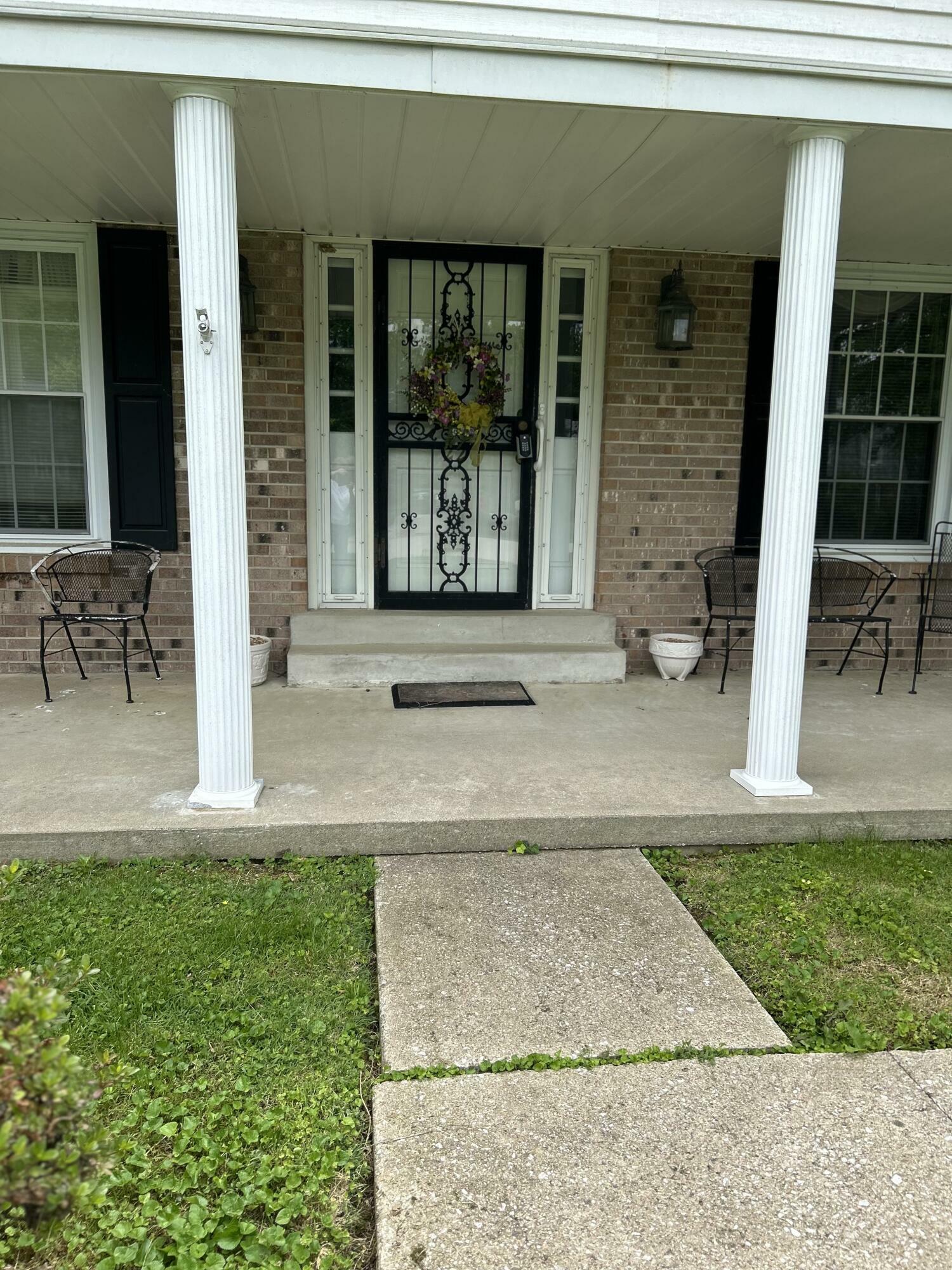 Property Photo: 22 Whitebridge Lane KY 40601