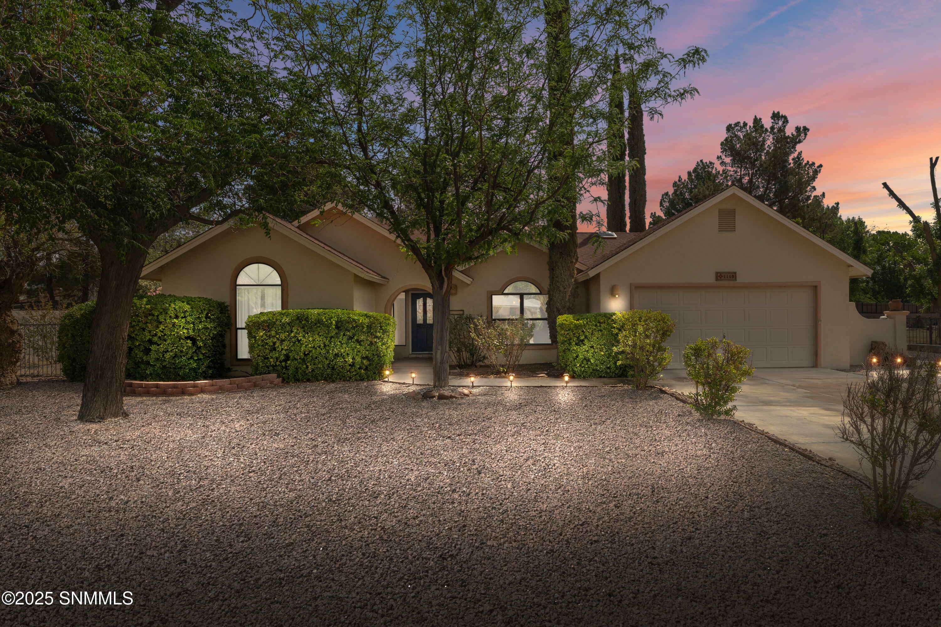 Property Photo:  1110 Rainbow Drive  NM 88005 