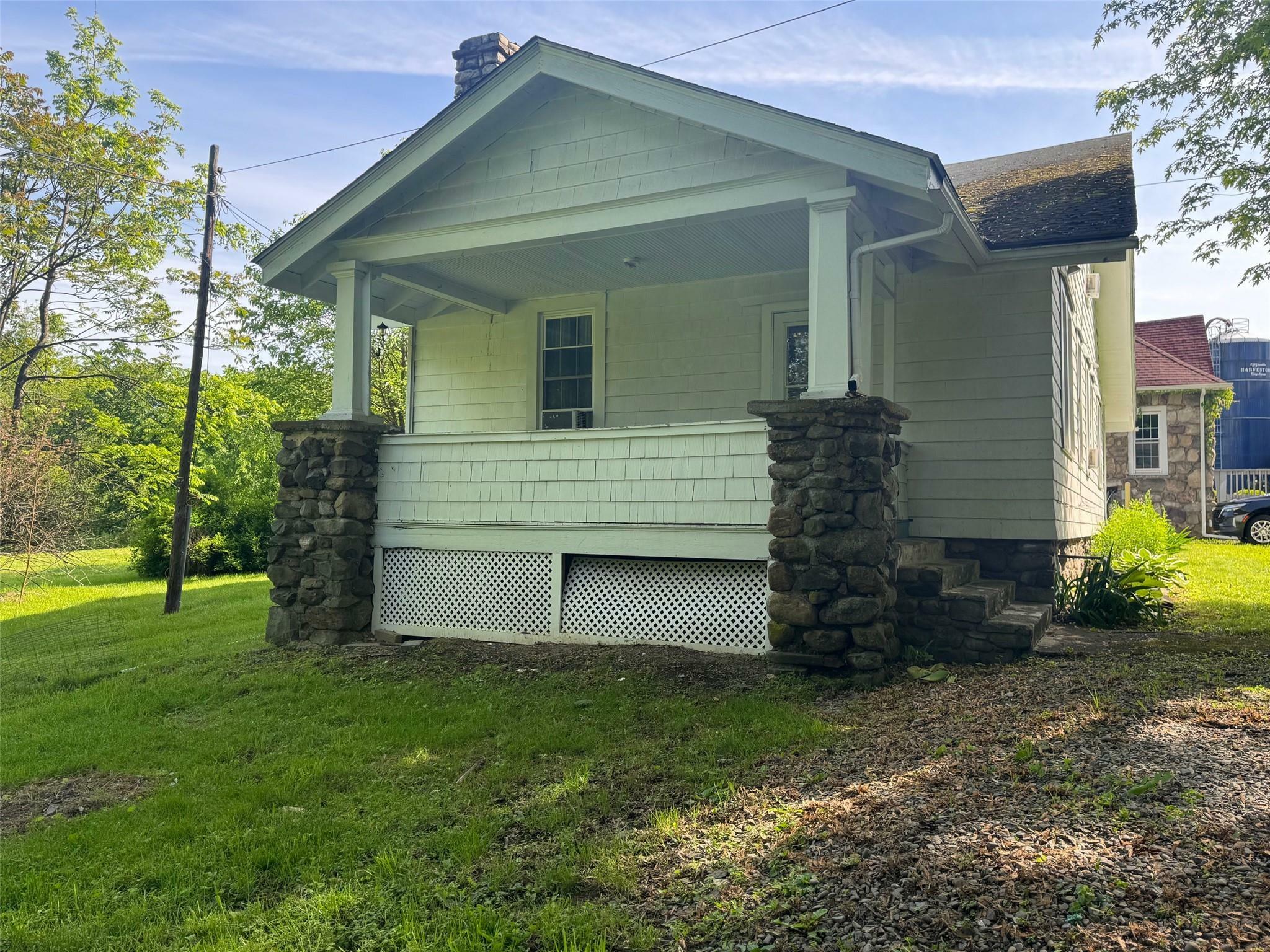Property Photo:  1728 Nys Route 17 M 2  NY 10924 