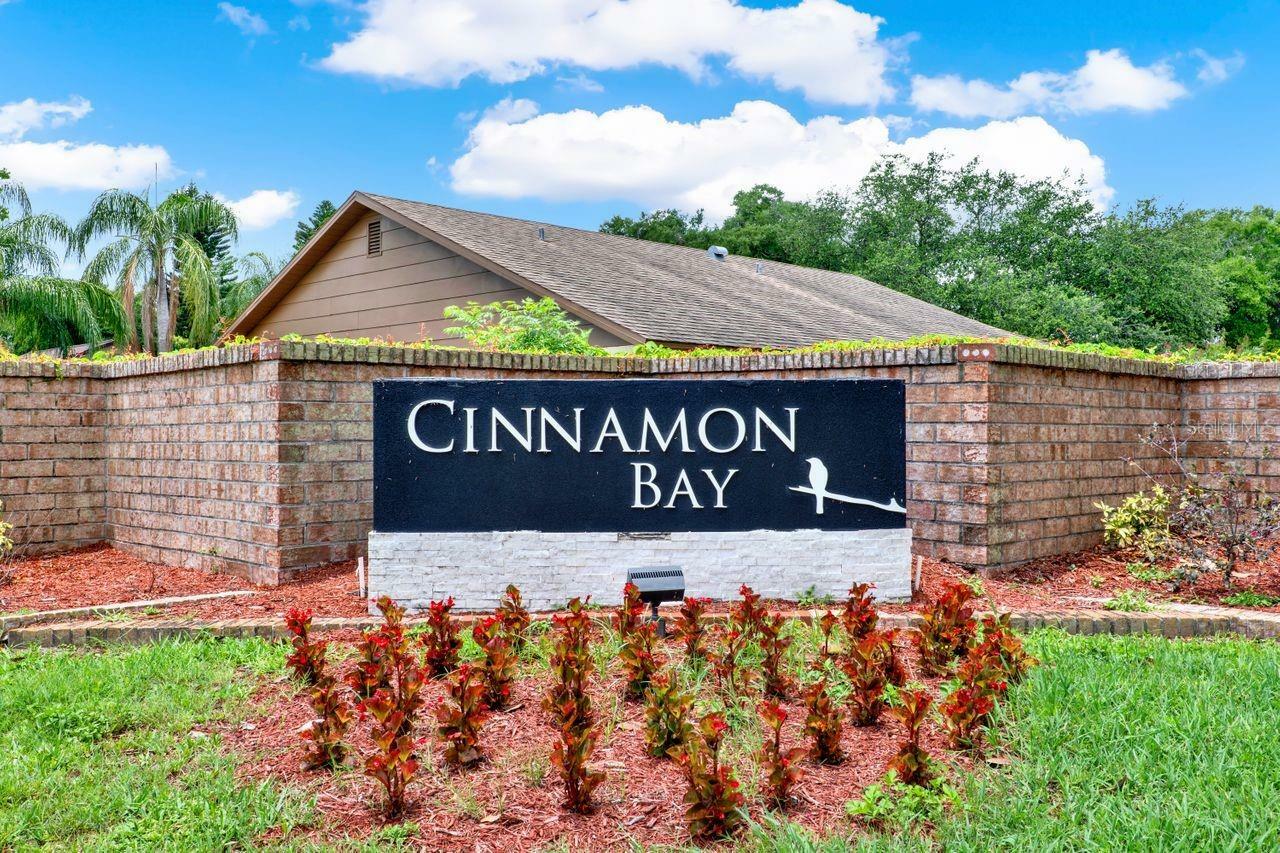 Property Photo: 963 Beach Breeze Drive FL 32835
