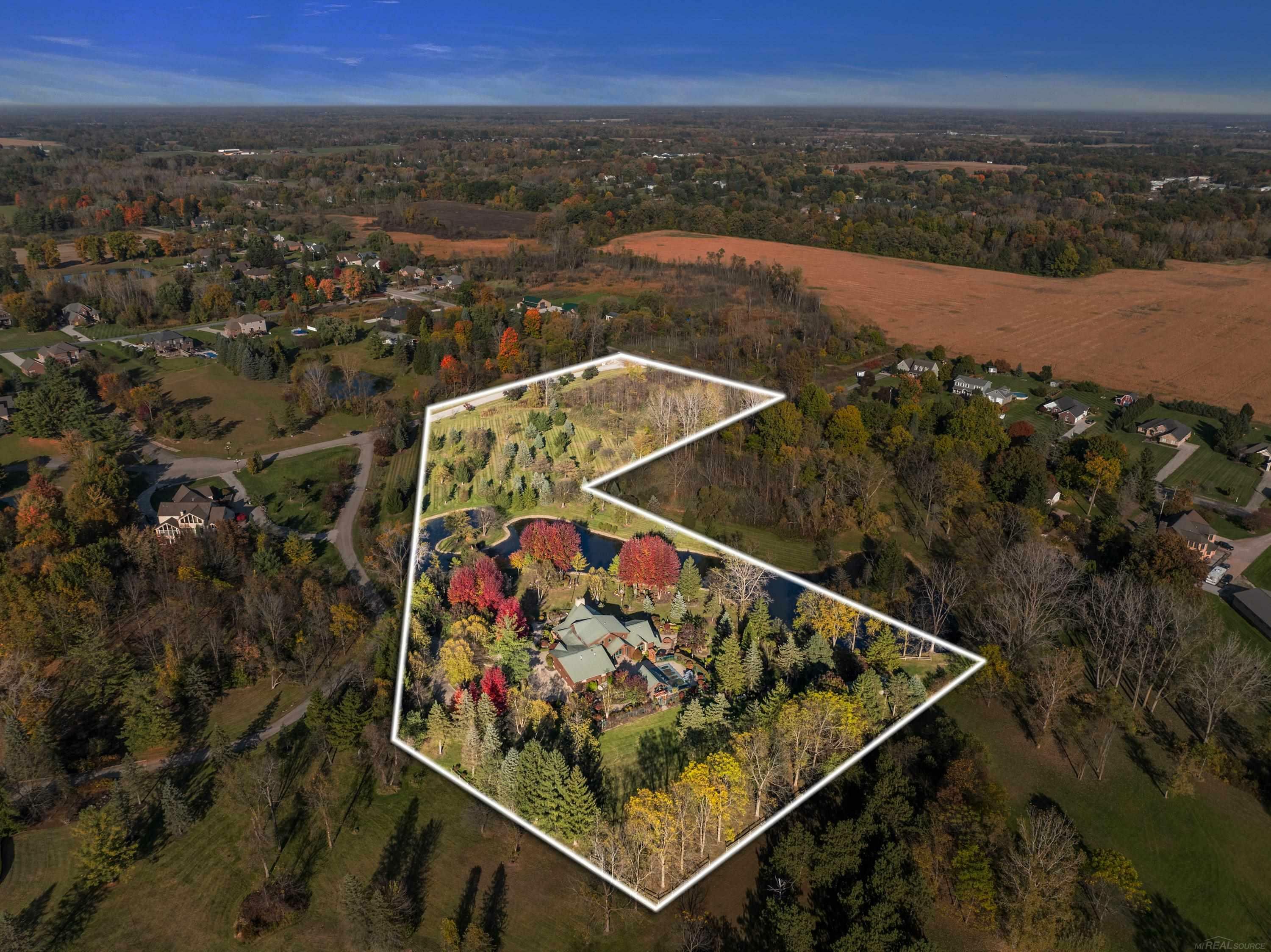 Property Photo: 8252 Sandi Lane MI 48065