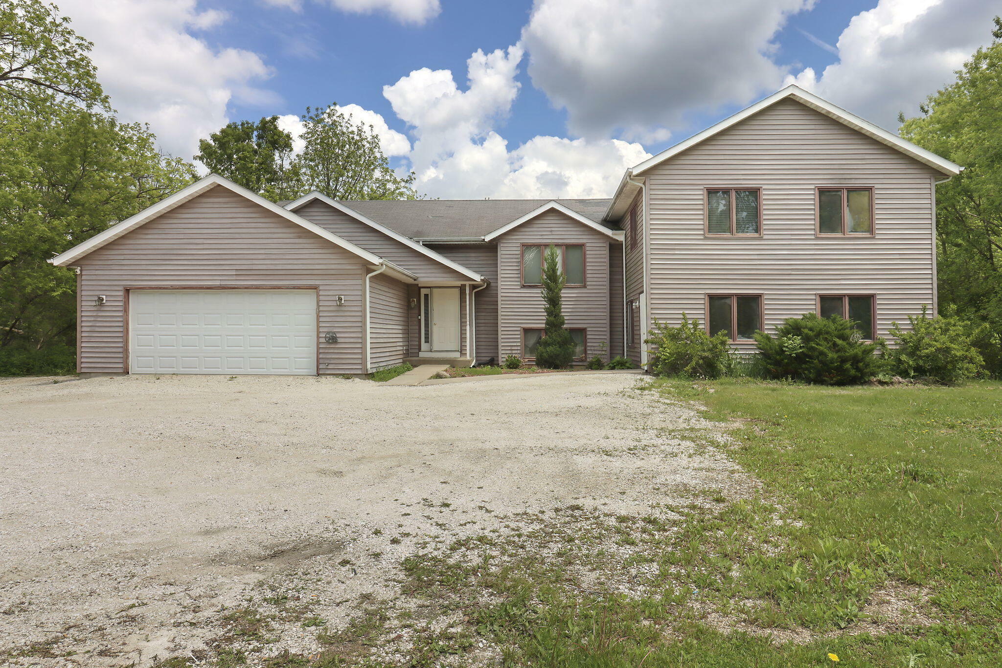 Property Photo: W219s7712 Crowbar Dr WI 53150