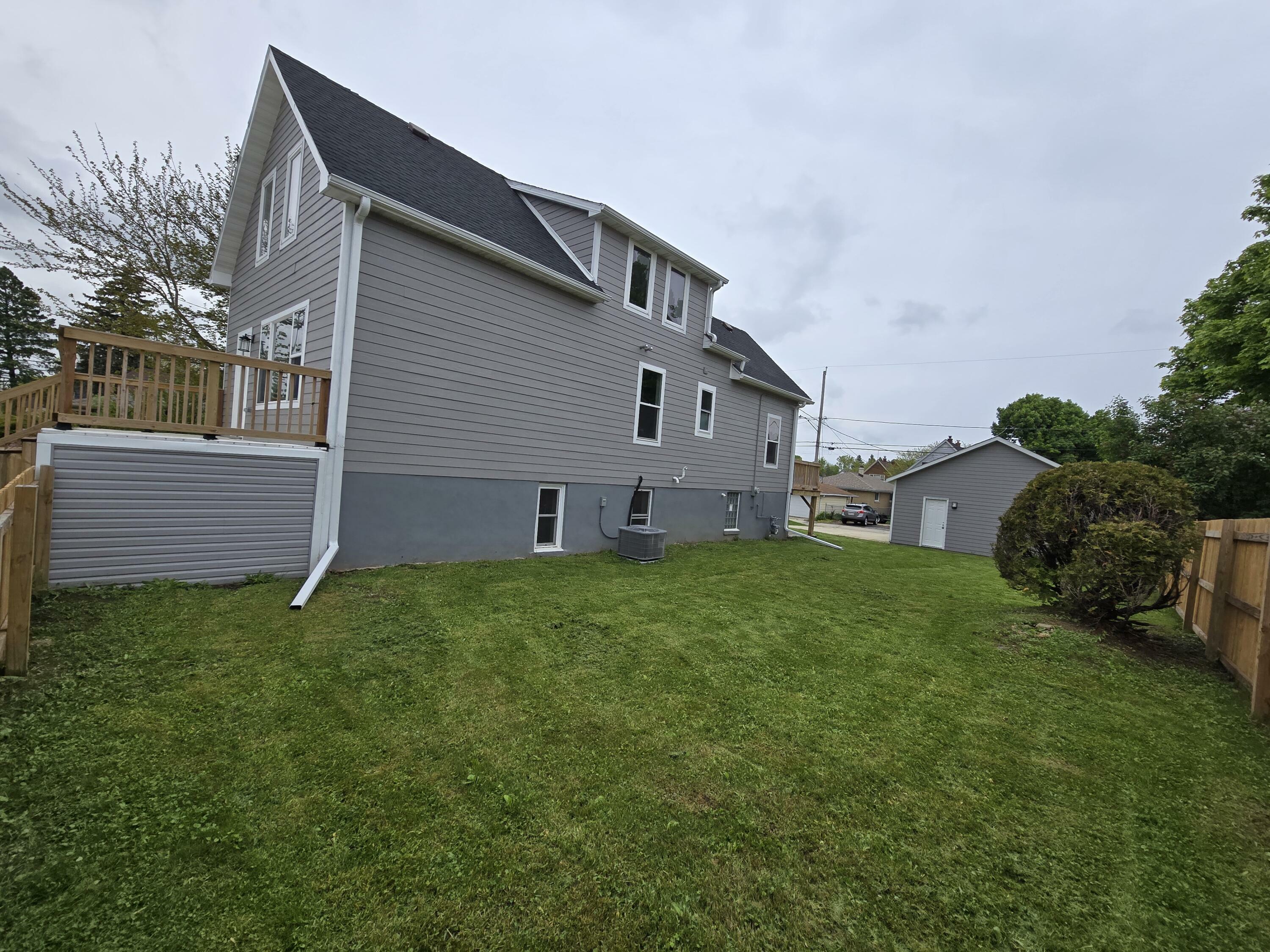 Property Photo: 1412 Michigan Ave WI 53172
