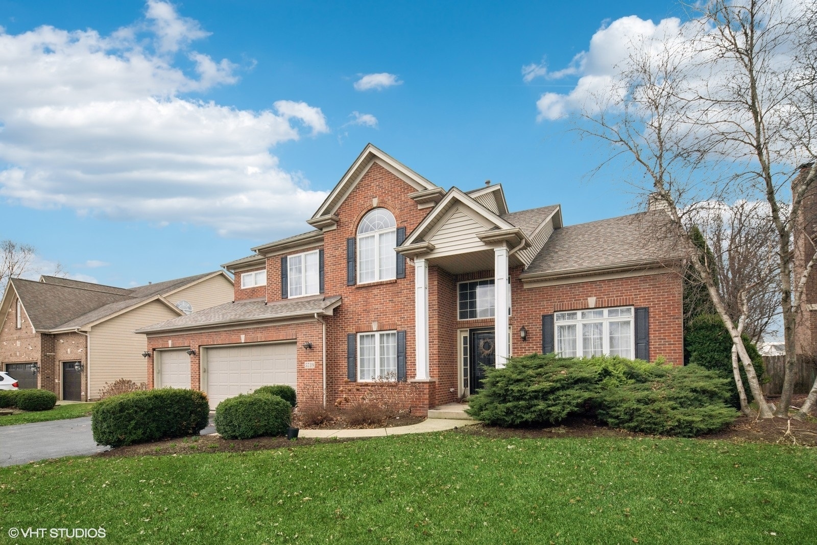 Property Photo: 5739 Rosinweed Lane IL 60564