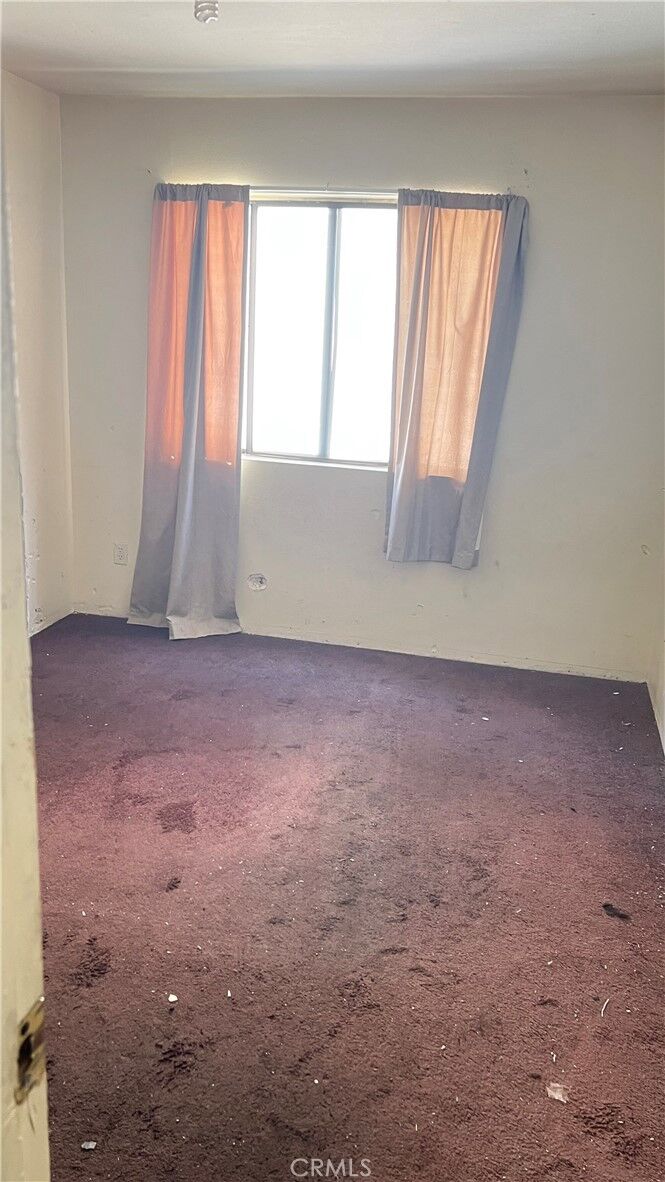 Property Photo: 1087 S Rowan Avenue CA 90023