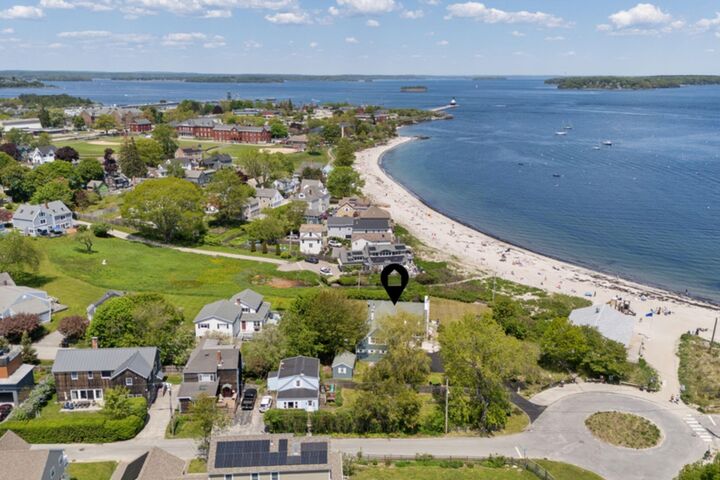 Property Photo: 1 & 9 Franklin Terrace ME 04106