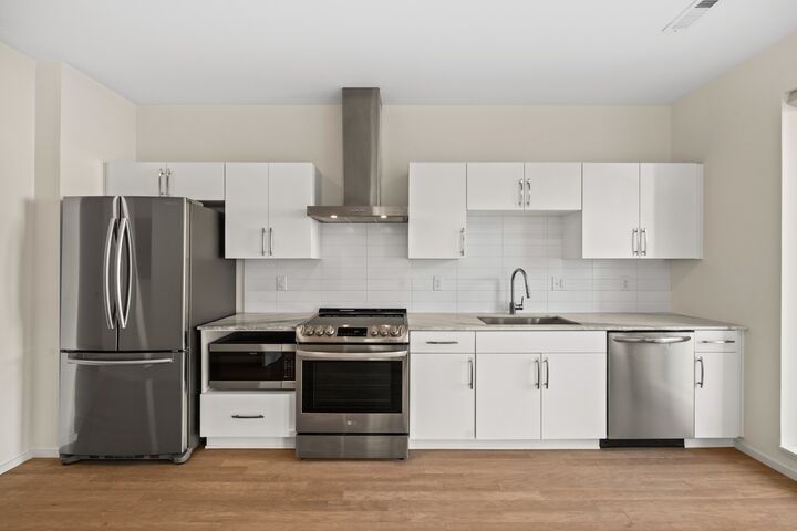 Property Photo: 806 Olympic Street 305 TN 37203