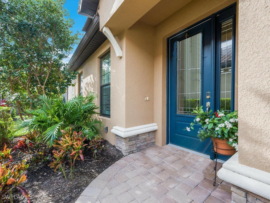 Property Photo: 8332 Lucello Terrace N FL 34114