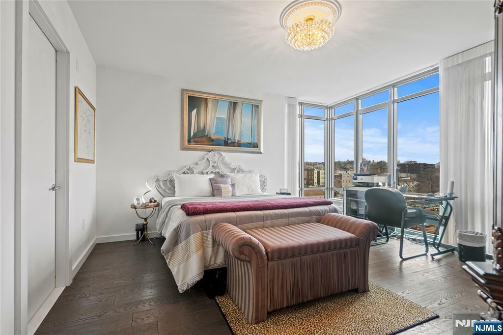 320 Adolphus Avenue 702  Cliffside Park NJ 07010 photo