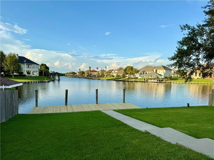 Property Photo: 424 Eden Isles Boulevard LA 70458