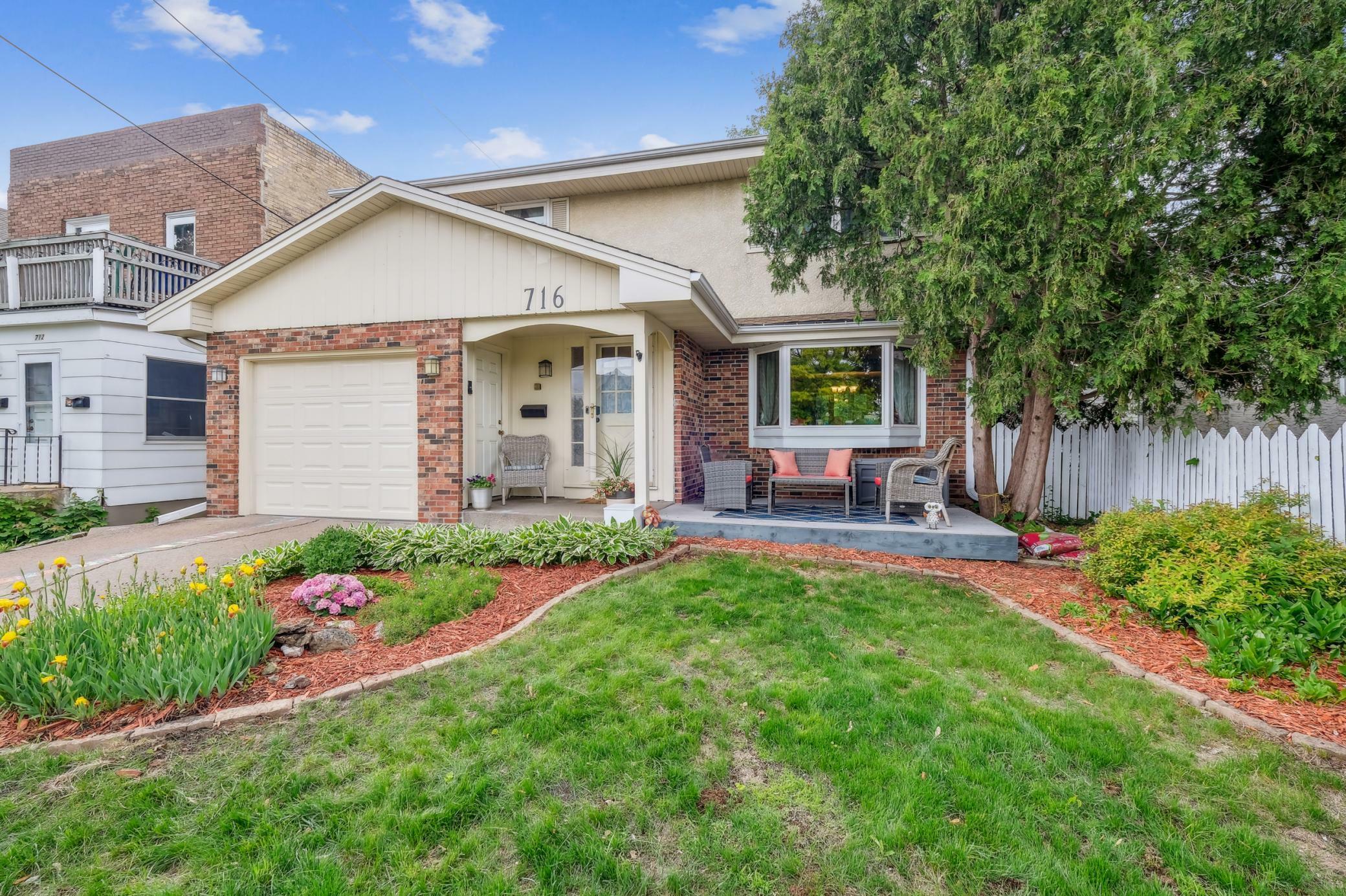 Property Photo:  716 6th Street NE  MN 55413 