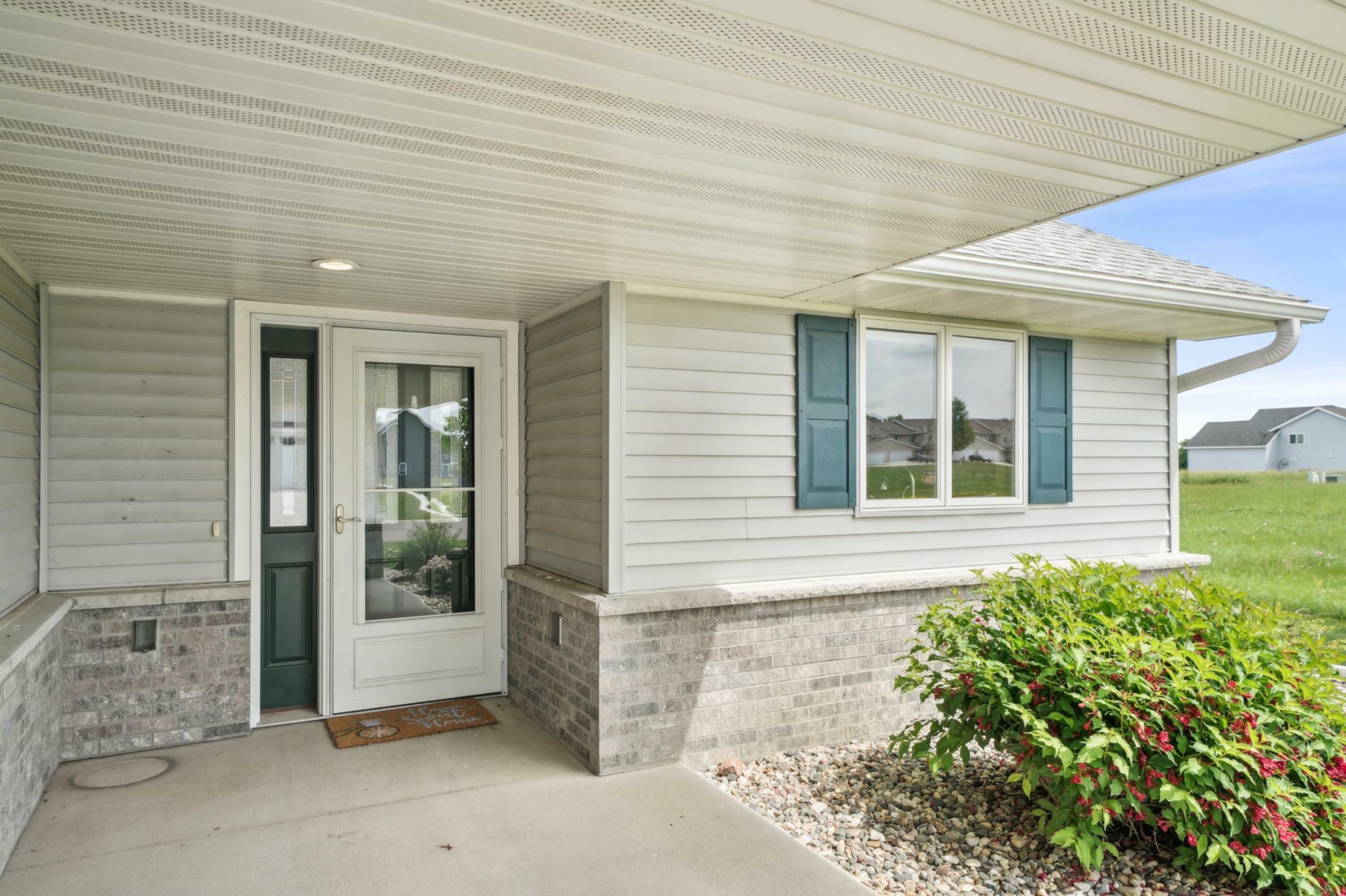 Property Photo: 1516 Ranger Drive MN 55336