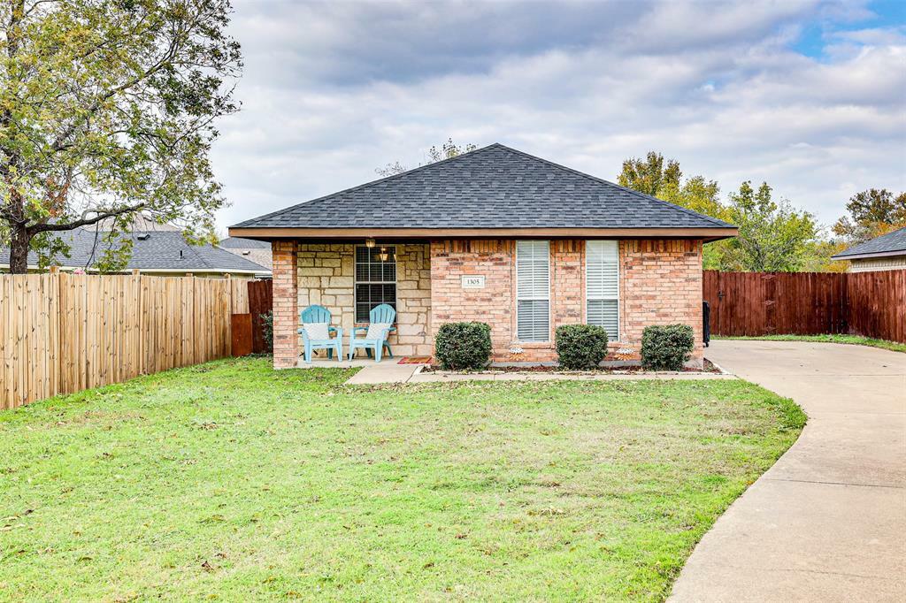 Photo de la propriété: 1305 Wyatt Street TX 75165