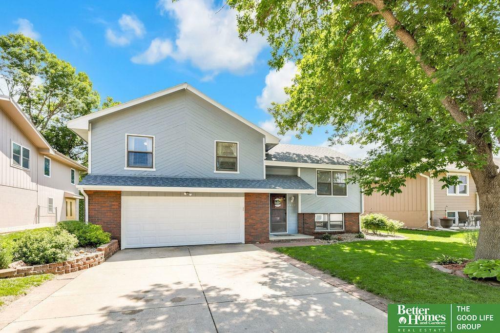 Property Photo: 2417 N 112 Street NE 68164