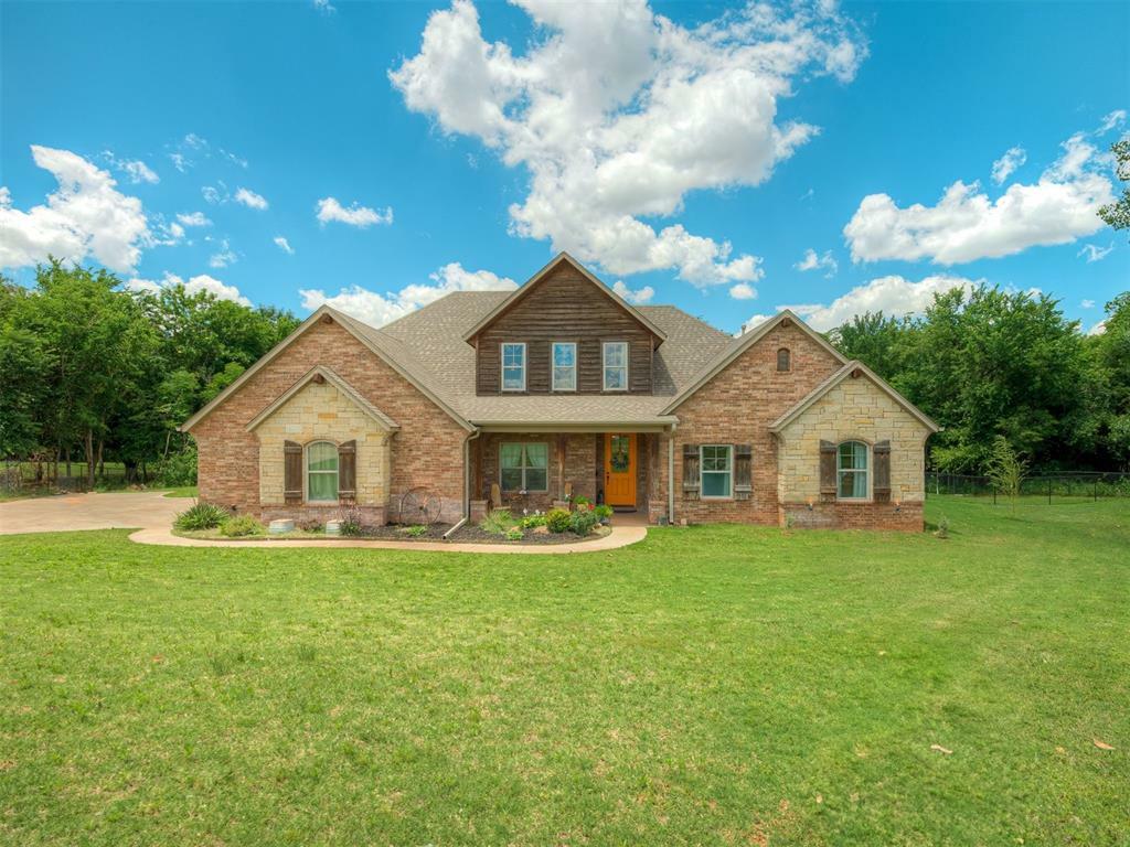Property Photo: 13505 Shady Pine Circle OK 73025
