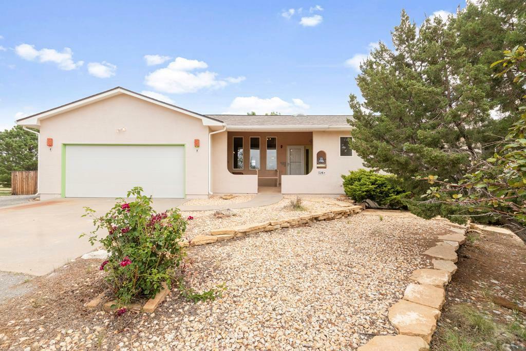 Property Photo: 526 Woodstock Dr CO 81007