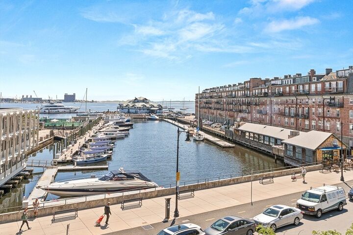 Property Photo:  63 Atlantic Ave 4A  MA 02110 