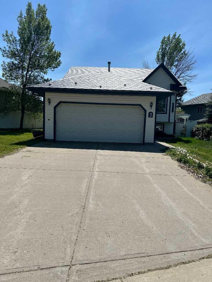3 Upland Road — photo 1