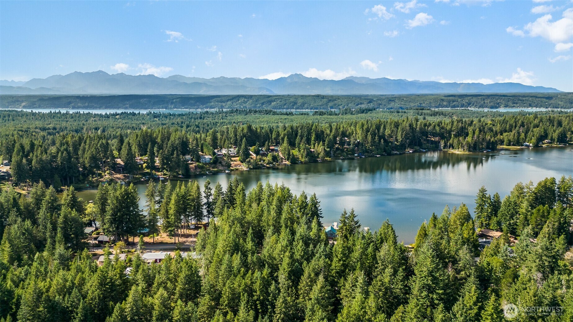 Property Photo: 2181 E Trails End Drive WA 98528