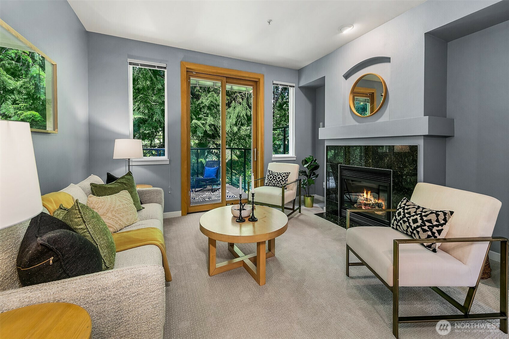 Property Photo:  21214 SE 42nd Place  WA 98029 