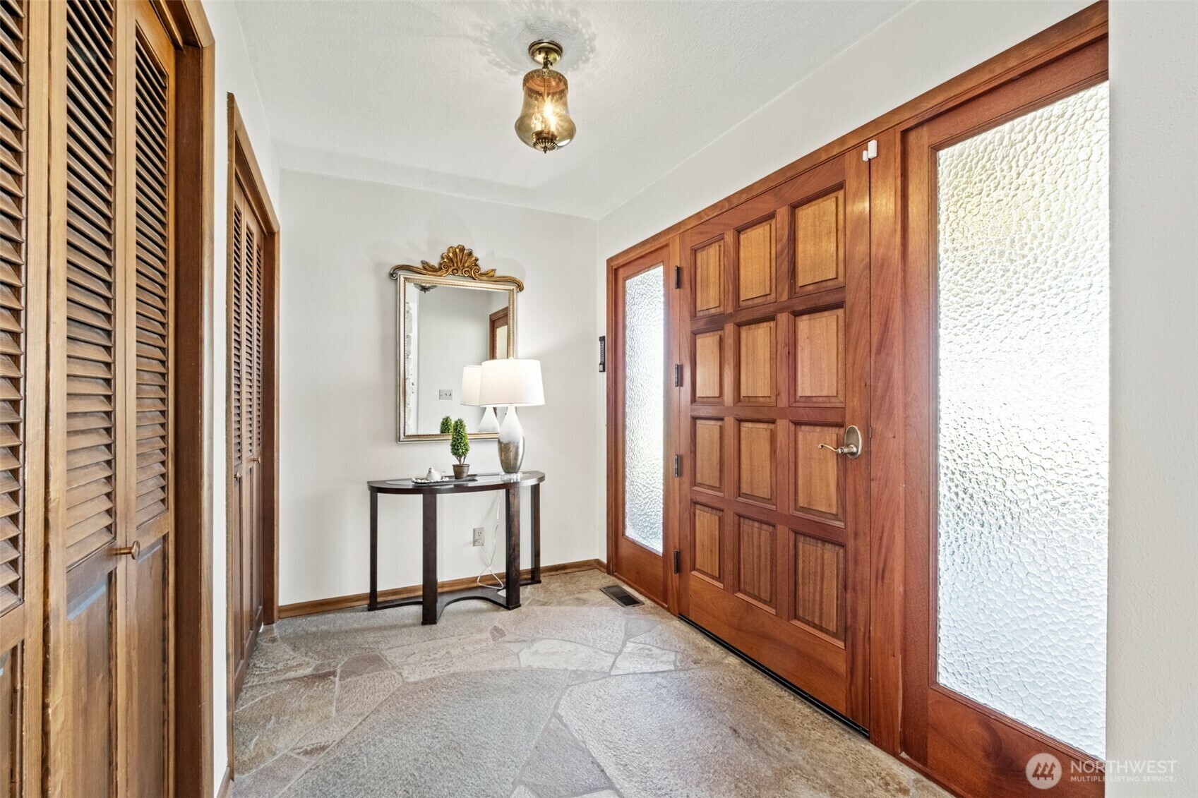 Property Photo: 742 I Street SW WA 98848