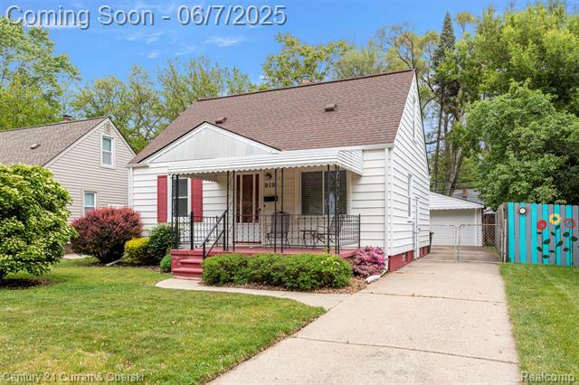 Property Photo: 919 Whitcomb Avenue MI 48073