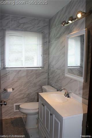 Property Photo: 2343 Parliament Drive MI 48310