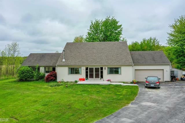 59695 Ray Center Road  Ray Twp MI 48096 photo