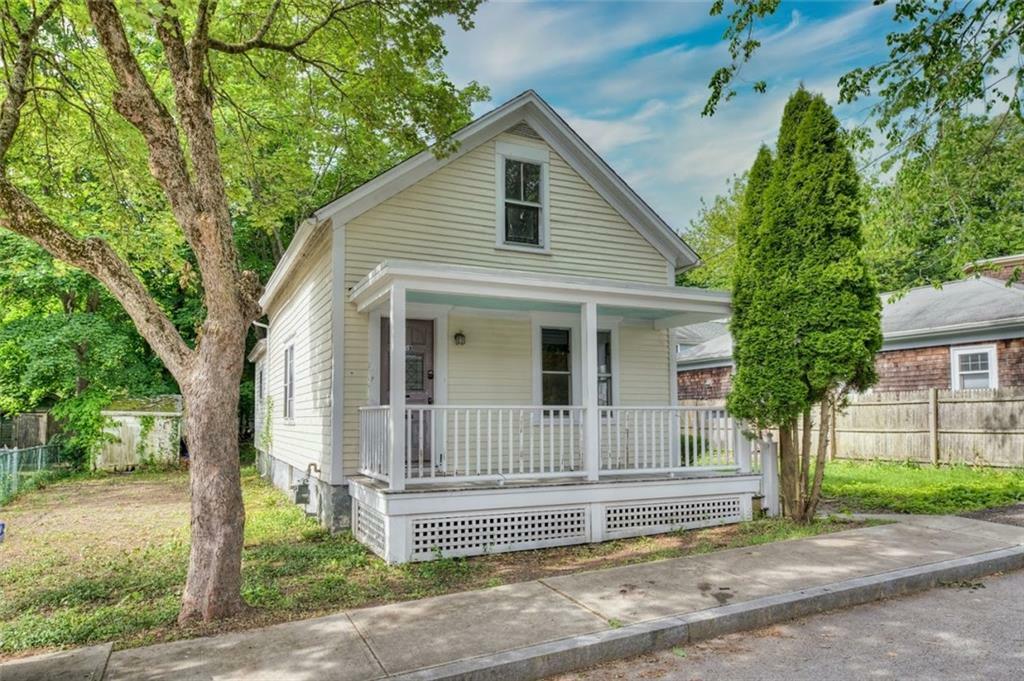 Property Photo:  15 Greene Street  RI 02885 