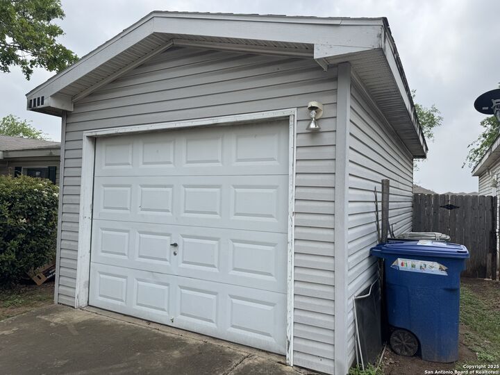 Property Photo:  6010 Blind Mdw  TX 78222 