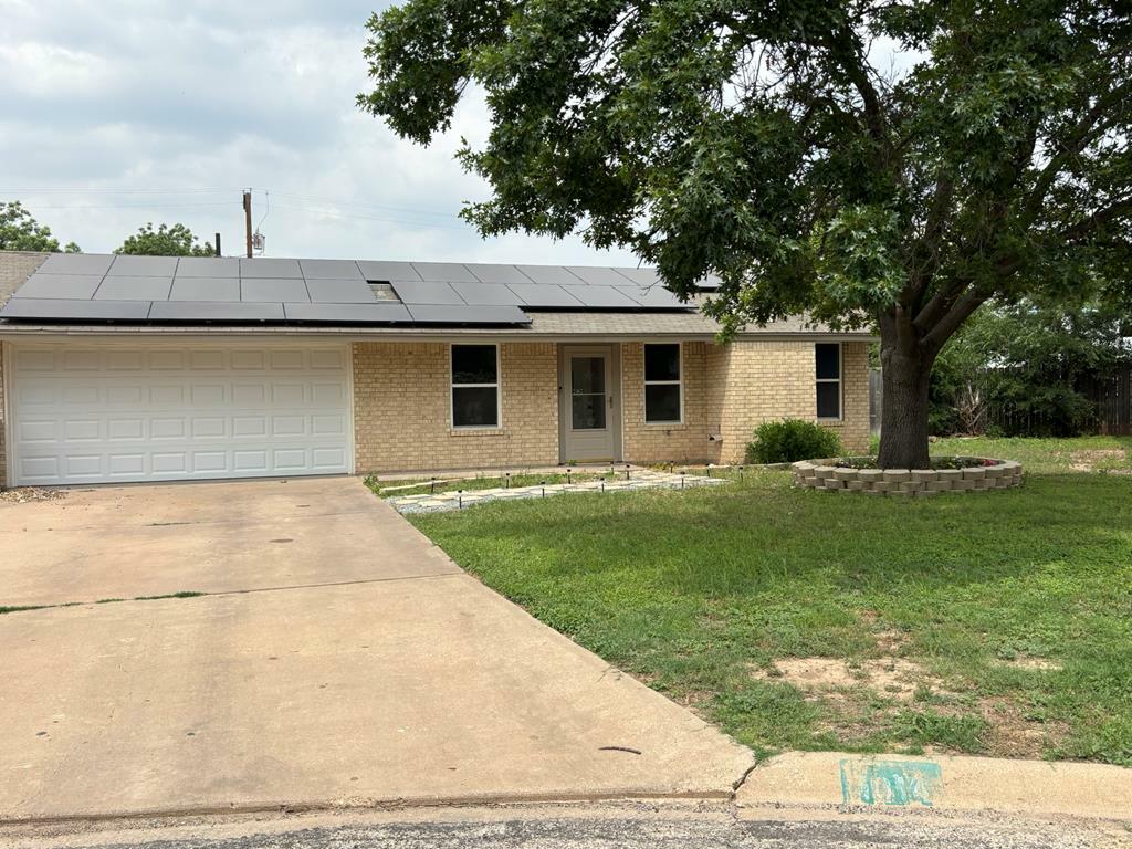 Property Photo: 1014 Alpha Circle TX 76903