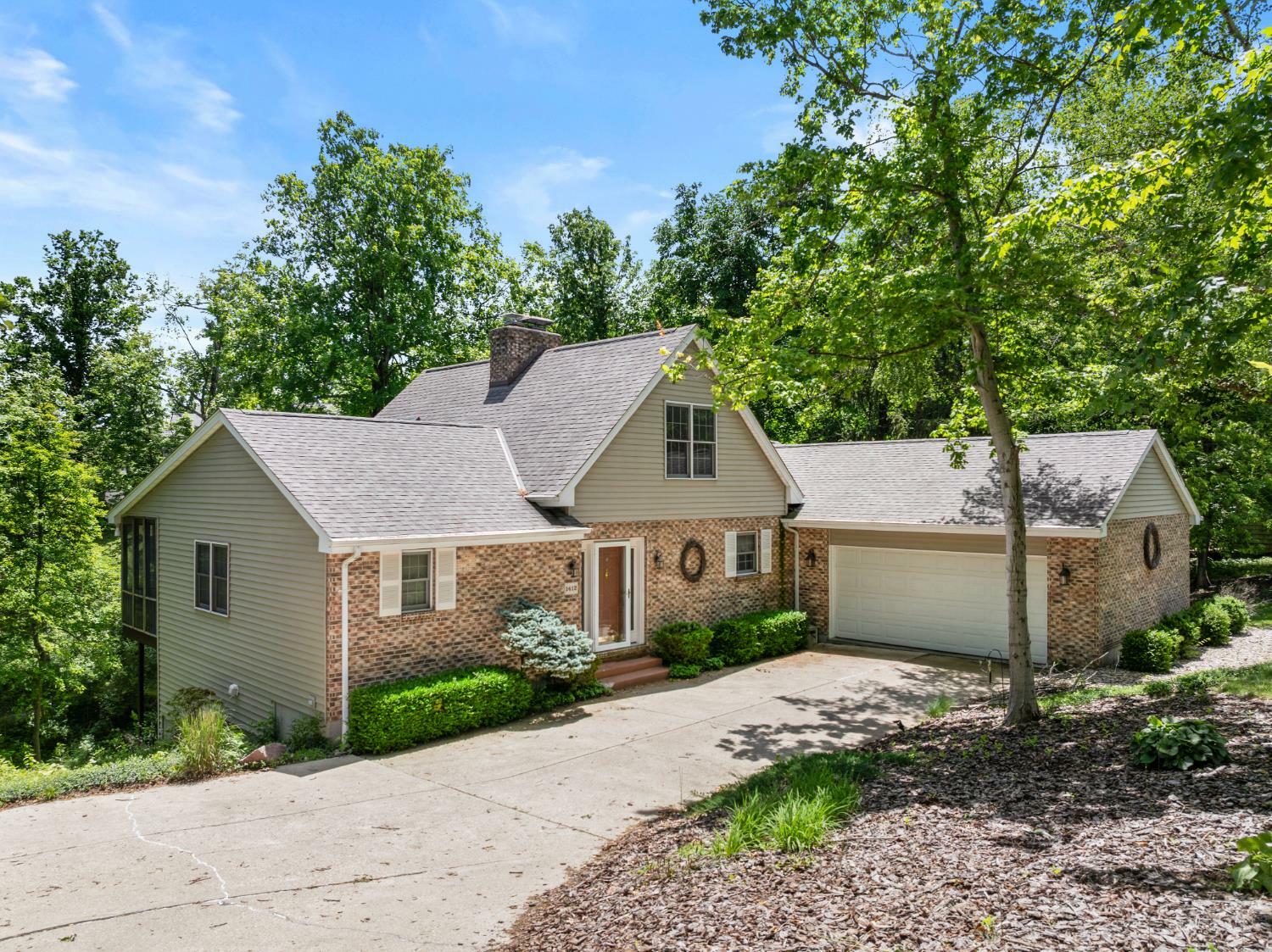 Property Photo:  1412 Aqua Vista Drive  IN 47025 